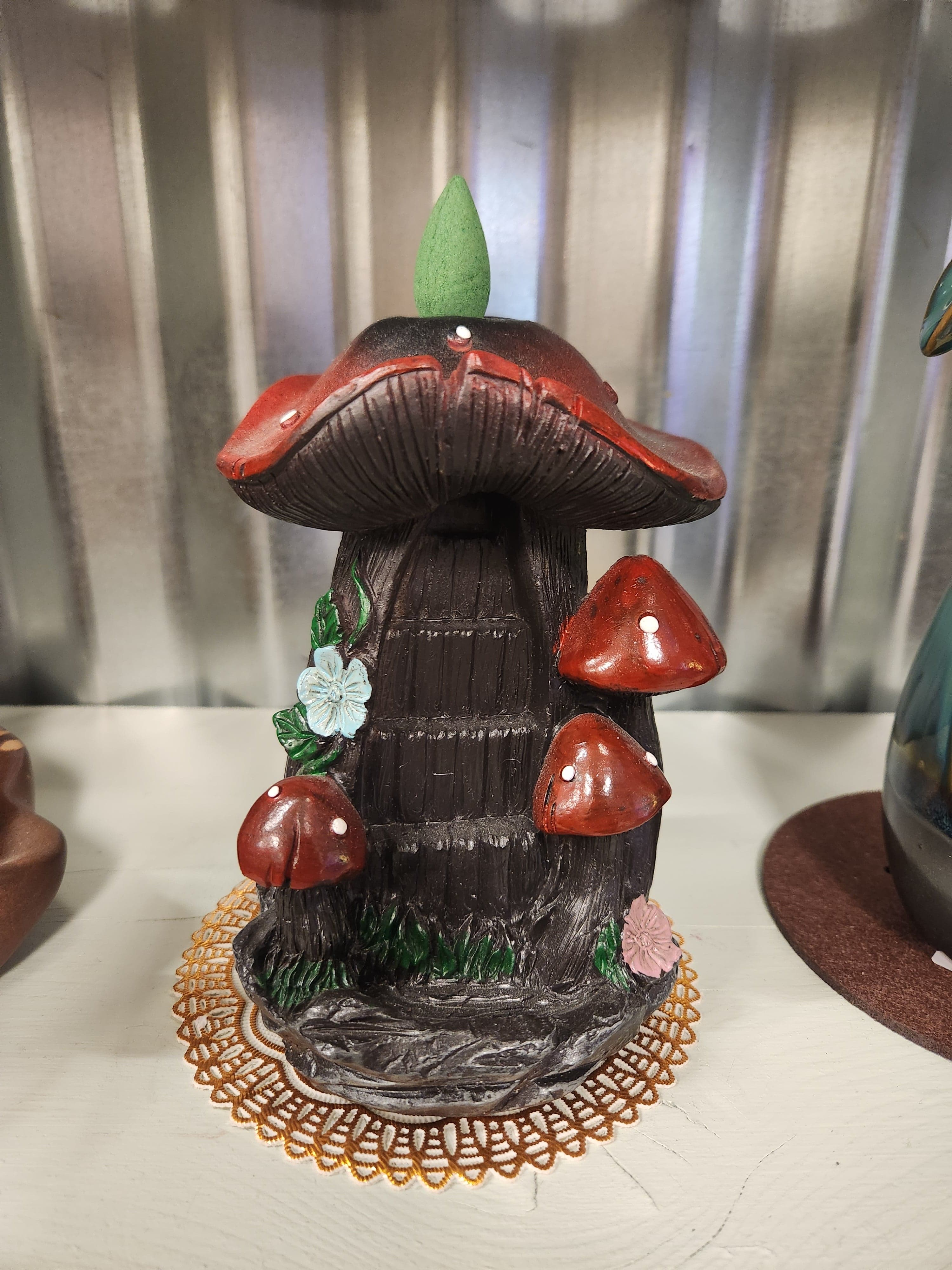Mushroom Backflow Incense Burner